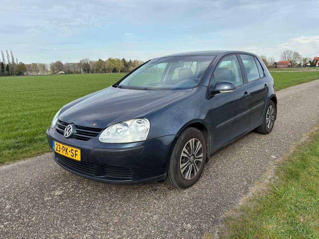 Volkswagen - 2004 - Golf - 1.6 FSI Trendline - 23-PK-SF, Voorwielaandrijving, Gebruikt, 4 cilinders, Blauw