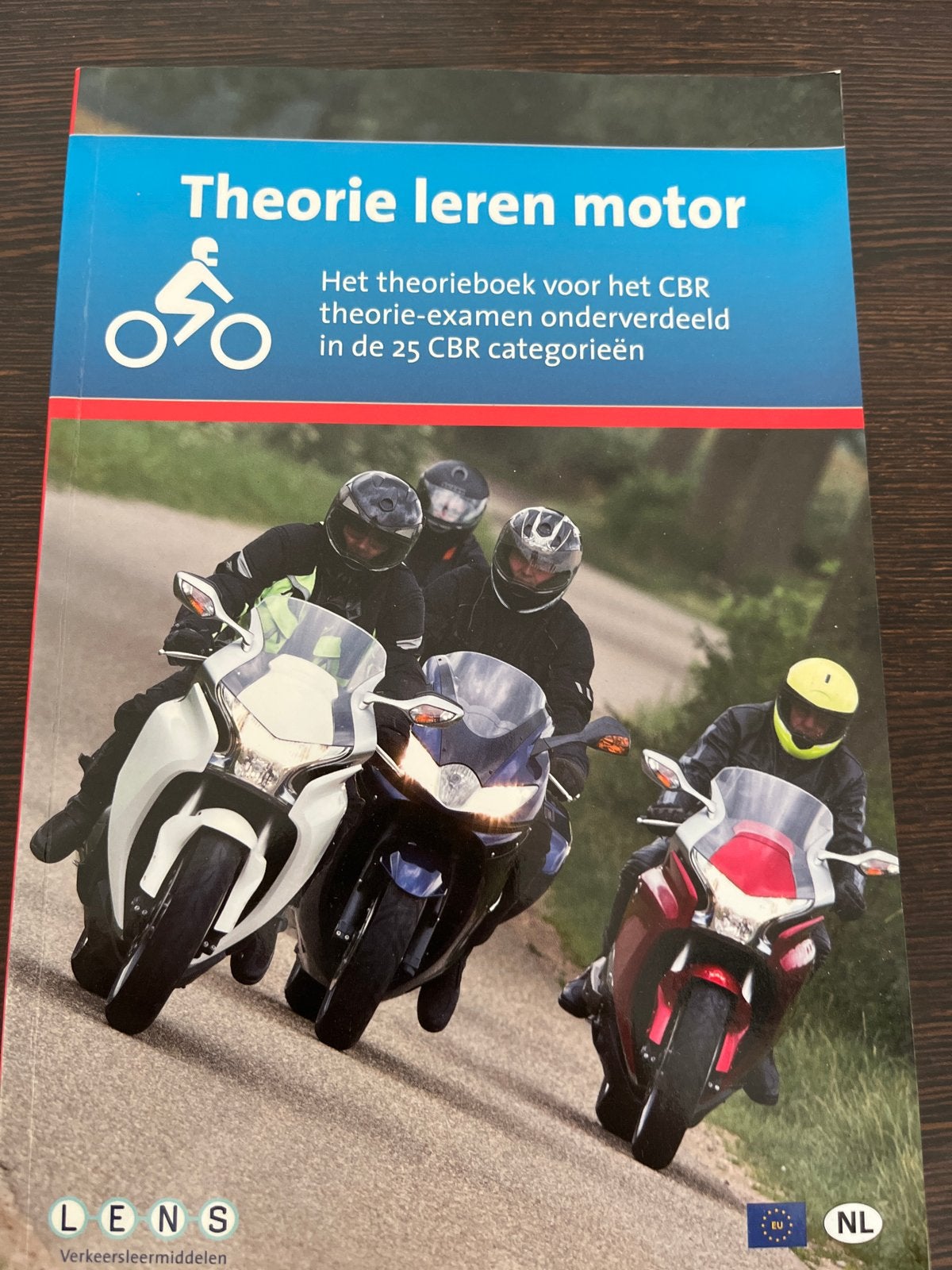 Theorie leren motor - CBR theorieboek motorrijbewijs, Boeken, Ophalen of Verzenden, Zo goed als nieuw, Algemeen