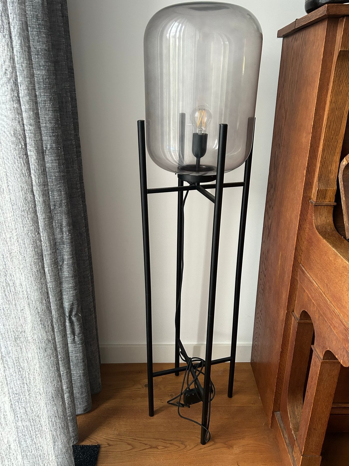 Stijlvolle vloerlamp Karwei met glazen kap, Ophalen, 100 tot 150 cm, E27 (groot), Glas