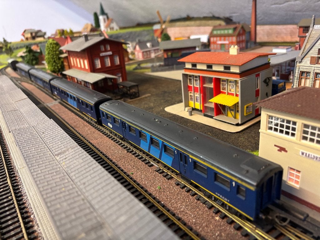 Set van 4 Lima NS rijtuigen Plan E spoor H0, Gebruikt, Gelijkstroom, Wagon, Ophalen of Verzenden