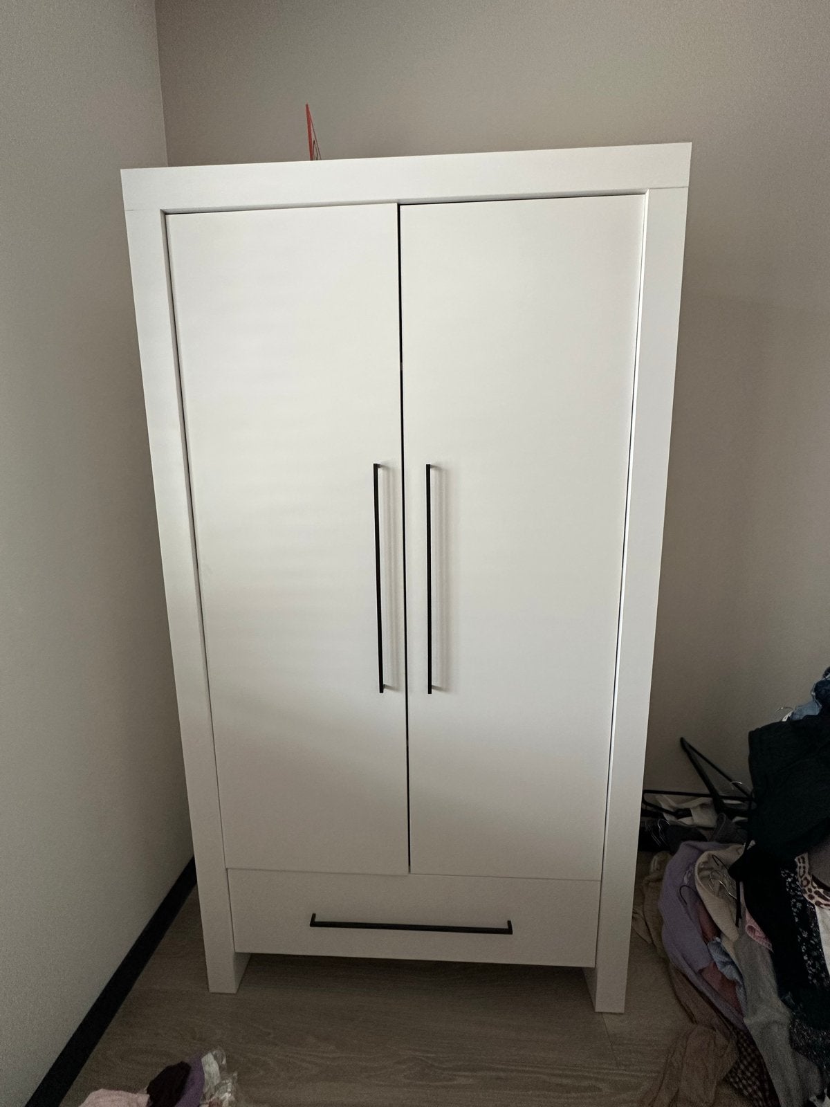 Witte kledingkast met lade en planken, Ophalen, Gebruikt, 50 tot 100 cm, Met lade(s)