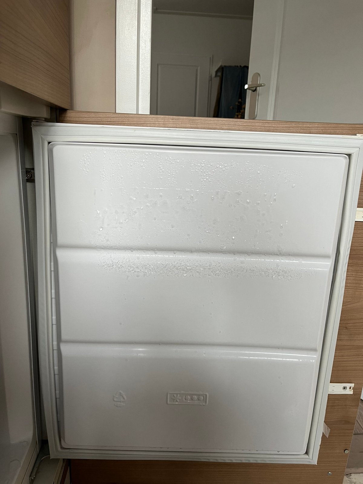 Afdichting vriesgedeelte whirlpool, 200 liter of meer, Met aparte vriezer, Zo goed als nieuw, 160 cm of meer
