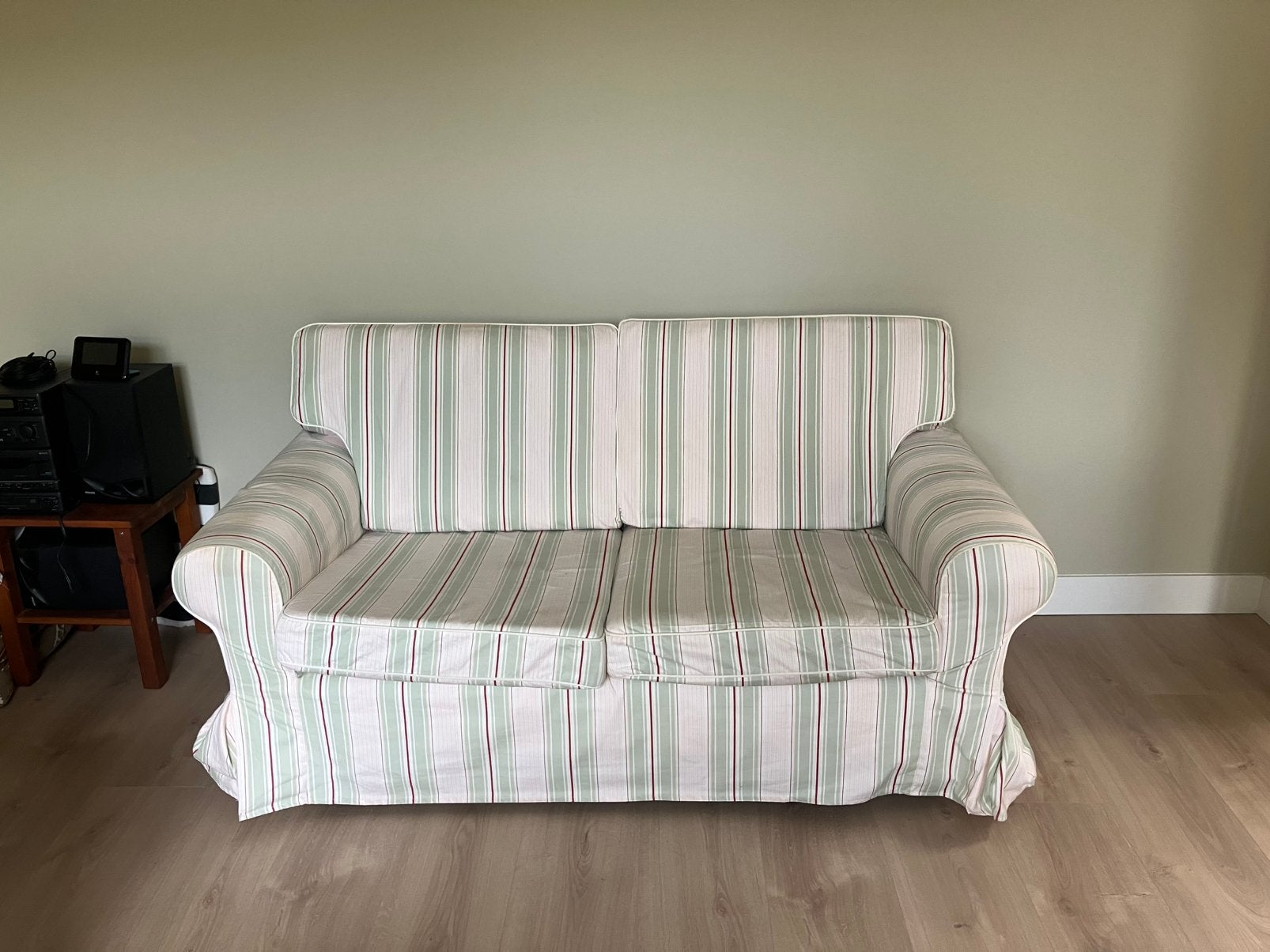 Mooie EKTORP 2-zitsbank, Huis en Inrichting, Banken | Sofa's en Chaises Longues, Ophalen, Gebruikt, 150 tot 200 cm, Tweepersoons
