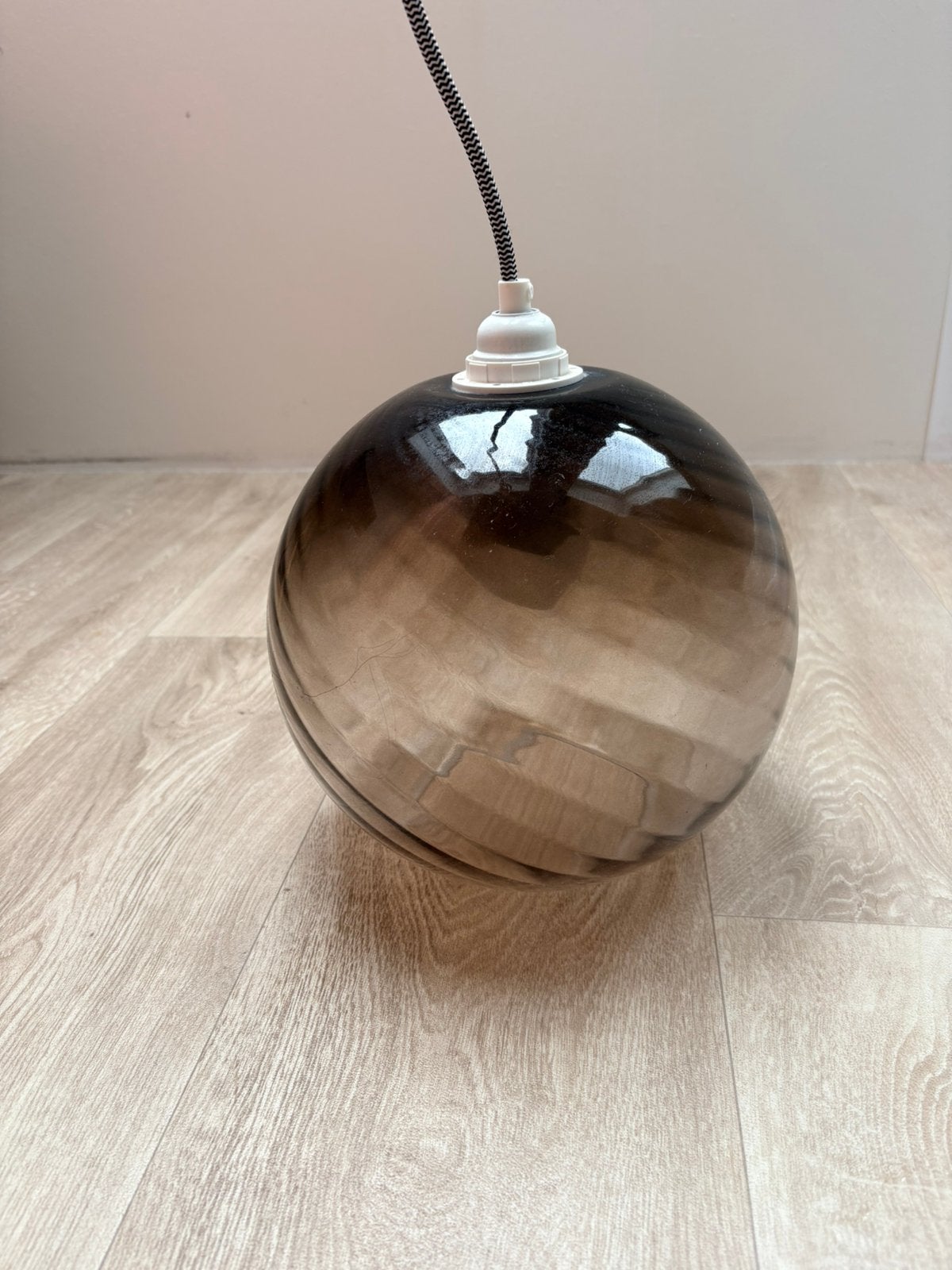 Glazen hanglamp, Ophalen, Zo goed als nieuw, Rond, Glas