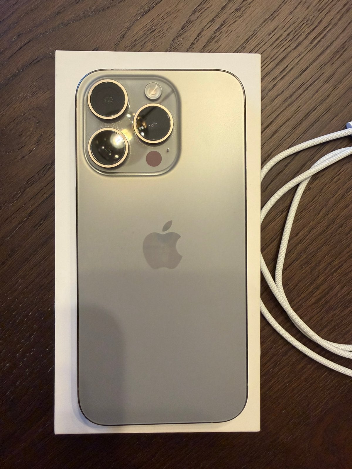Iphone 15 pro 128GB Natural Titanium - prefecte staat, Telecommunicatie, Mobiele telefoons | Apple iPhone, Ophalen, 128 GB, Zo goed als nieuw
