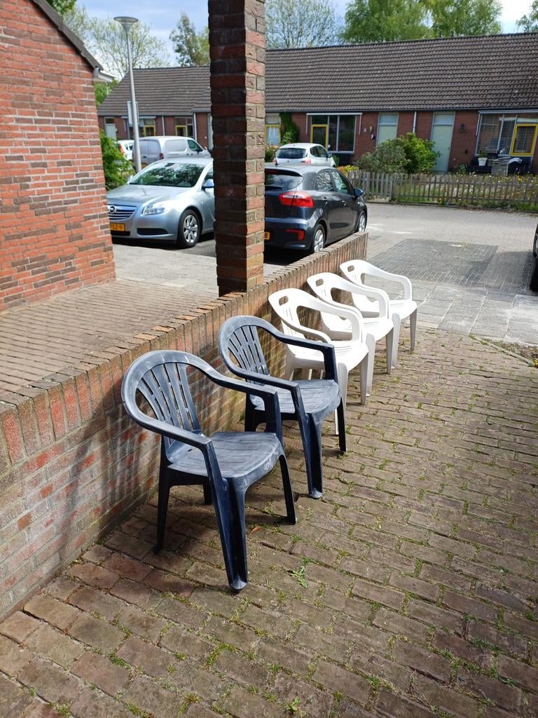 Tuinstoelen €10, Ophalen, Gebruikt, Kunststof