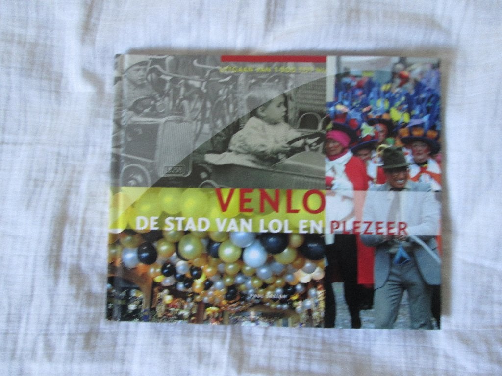 venlo de stad van lol en plezeer boek, Ophalen of Verzenden, Gelezen, Paul Seelen