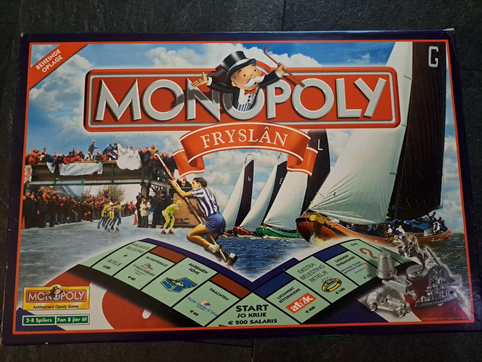 Monopoly Hasbro Friesland Fryslan compleet 2003, Vijf spelers of meer, Ophalen of Verzenden, Gebruikt, Hasbro