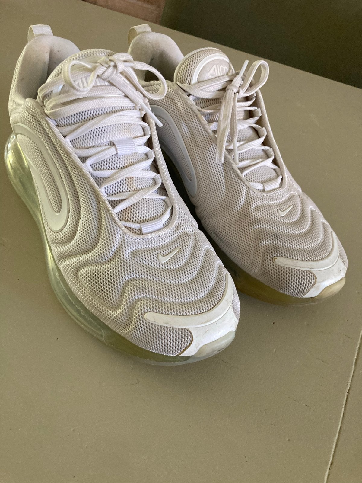 Nike Air Max 720 Wit Platina Sneakers, maat 42,5, Kleding | Dames, Ophalen of Verzenden, Gedragen, Wit, Sneakers of Gympen