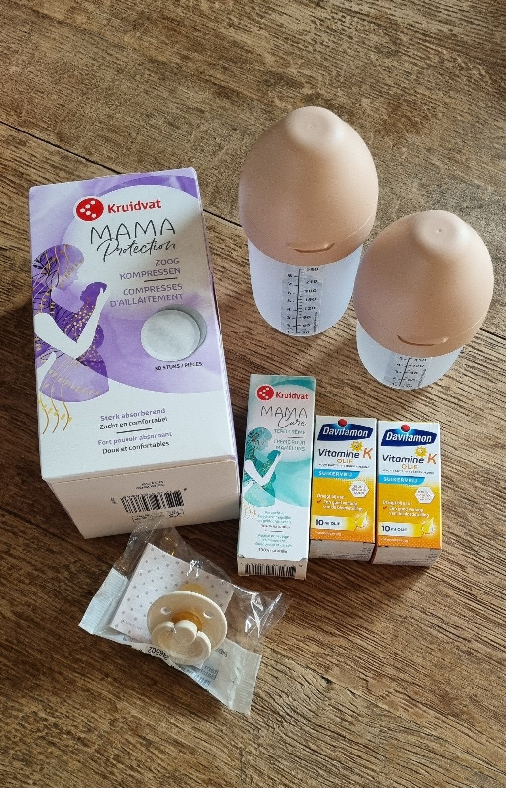 Babyflessen, zoogcompressen, tepelcreme, vitamine K, speen, Ophalen of Verzenden, Nieuw