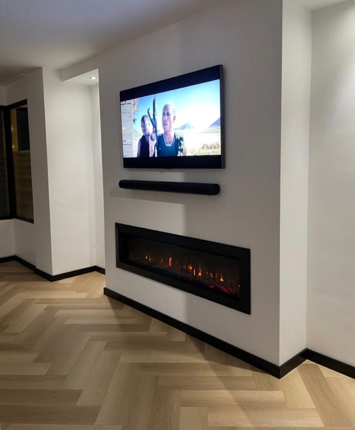 Moderne Cinewall zonder sfeerhaard, Hout, Ophalen of Verzenden, Zo goed als nieuw, Modern