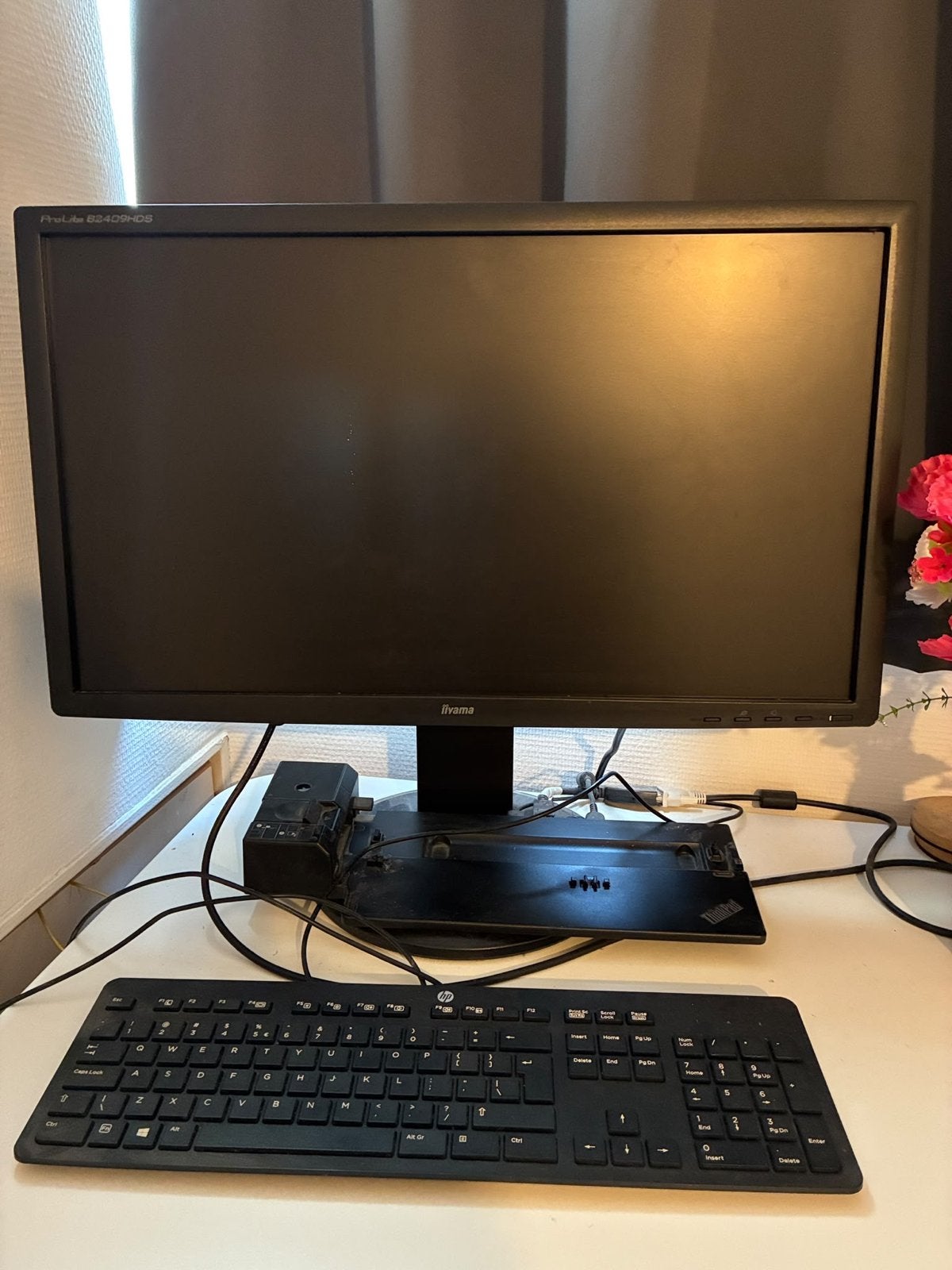 Iiyama ProLite B2409HDS Monitor, Lenovo Dock, HP Toetsenbord, Computers en Software, Ophalen of Verzenden, Gebruikt, Full HD, DVI