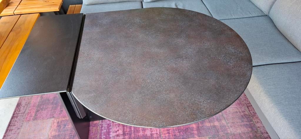 Eetkamertafel zwart canyon; verlengen mogelijk, Huis en Inrichting, Ophalen, Gebruikt