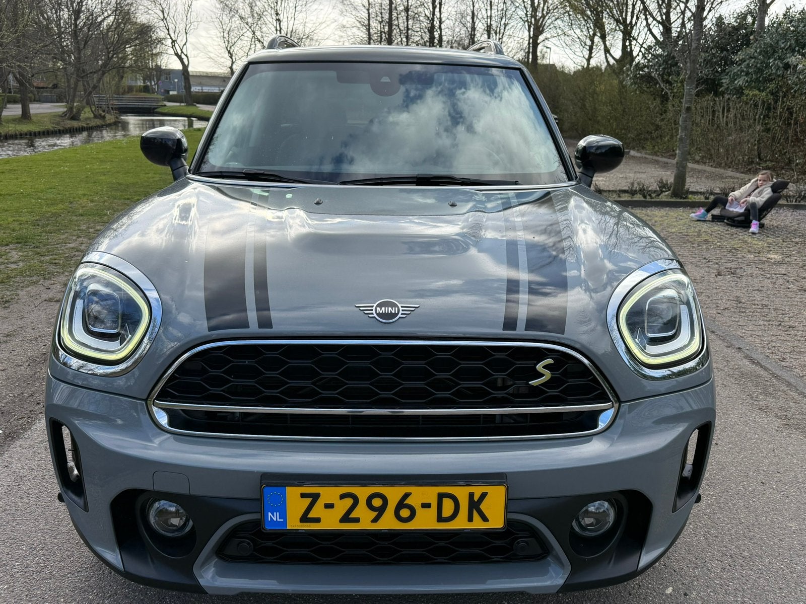 Mini Countryman 220pk Hybrid SE All4, facelift, nw banden, Auto's, Automaat, Countryman, Leder en Stof, Plug-in hybride
