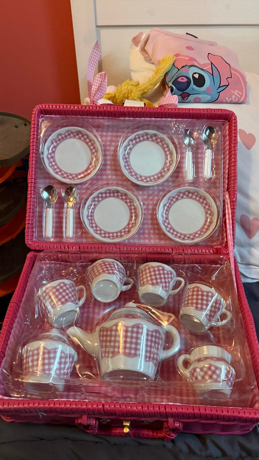 Roze Picknickmand met Serviesje voor Kinderen, Ophalen, Zo goed als nieuw, Meisje