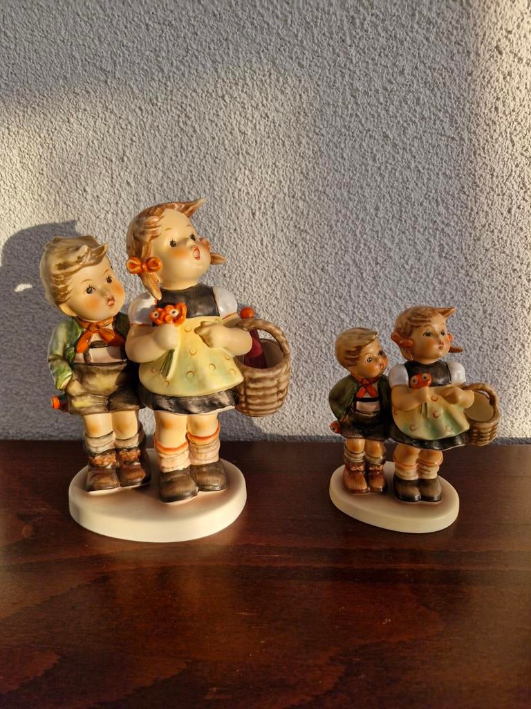 Hummel Goebel beeldjes, Verzamelen, Beelden en Beeldjes, Ophalen of Verzenden, Zo goed als nieuw, Hummel