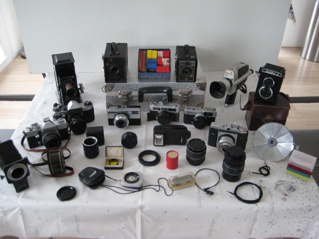 foto toestellen verzameling, met een heleboel toebehoren, Ophalen, Gebruikt, Compact, Overige Merken