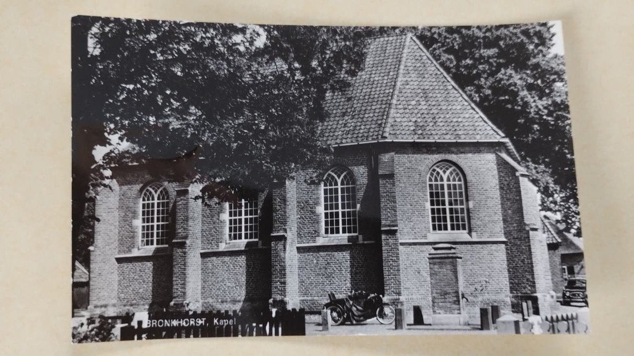 Oude ansichtkaart Bronkhorst Kapel, Verzamelen, Ophalen of Verzenden, 1960 tot 1980, Gelopen, Gelderland
