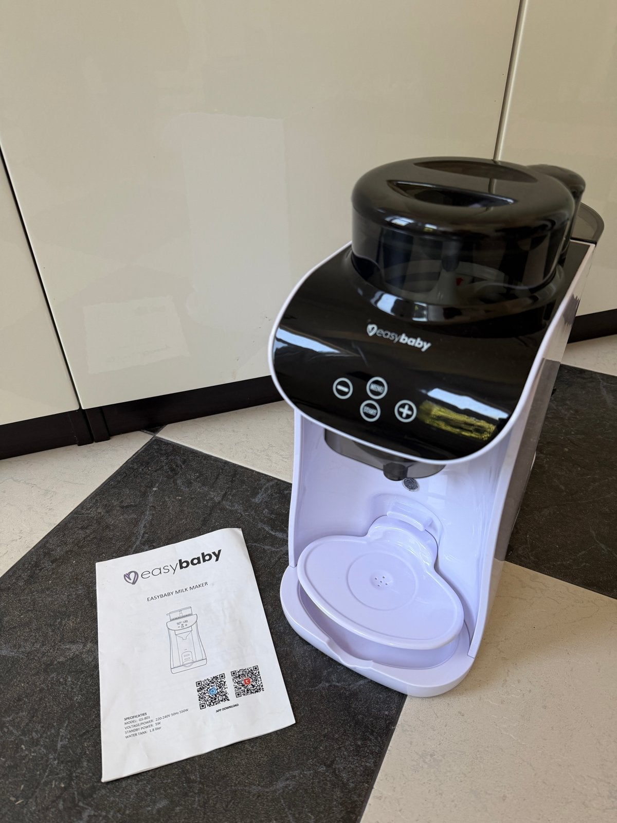 Easybaby Milk Maker - Zo goed als nieuw, Automatisch, Ophalen of Verzenden, Zo goed als nieuw, Babyvoedingmaker