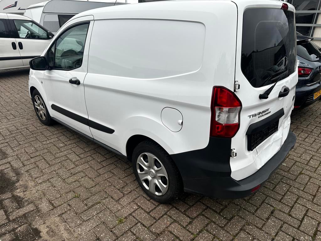 Ford Transit Connect benzine  airco lichte achterschade, 101 pk, Euro 6, Handgeschakeld, Particulier