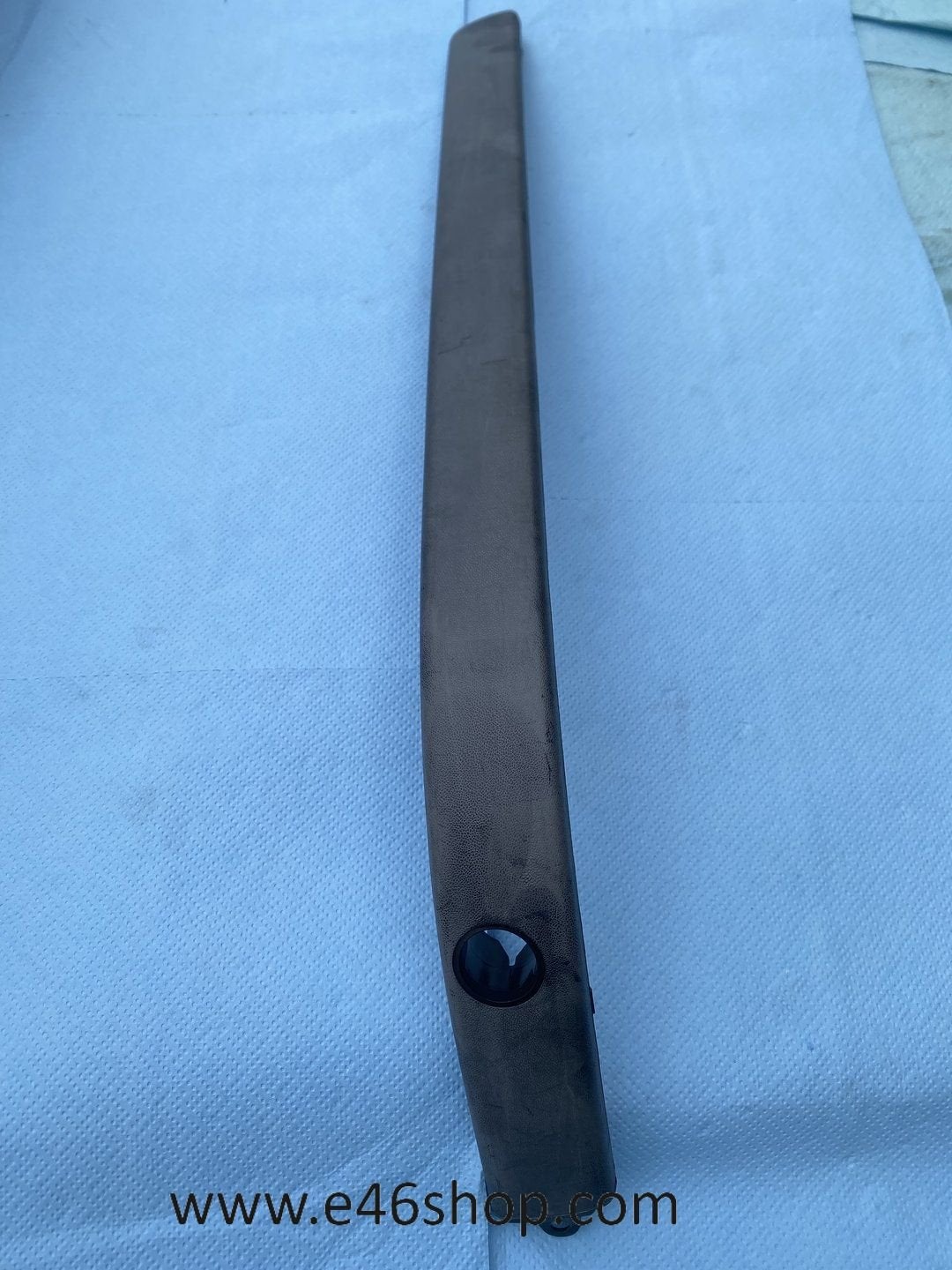 BMW E39 TOURING M BUMPERLIJST LINKS ACHTER NIEUW OE 51127901, -, -, Nieuw, Ophalen of Verzenden