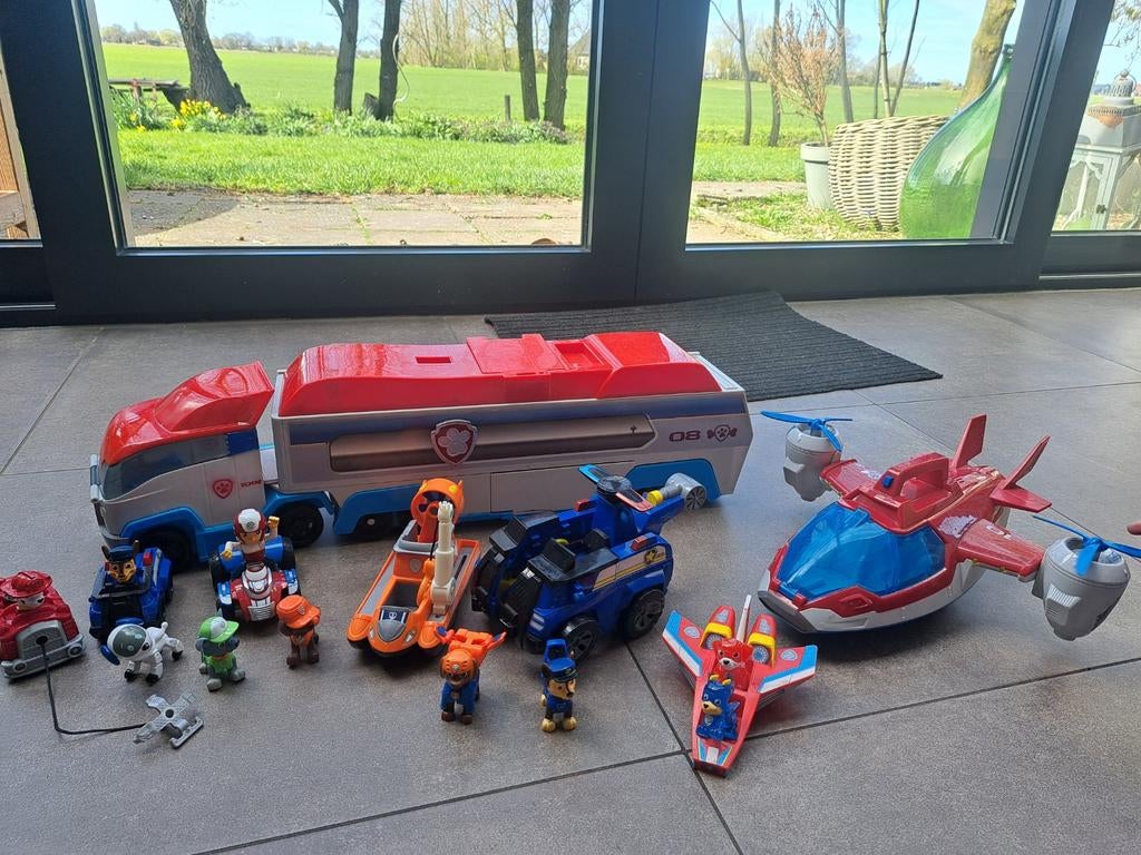 Grote Paw Patrol set met voertuigen en figuren, Ophalen of Verzenden, Gebruikt, Jongen of Meisje
