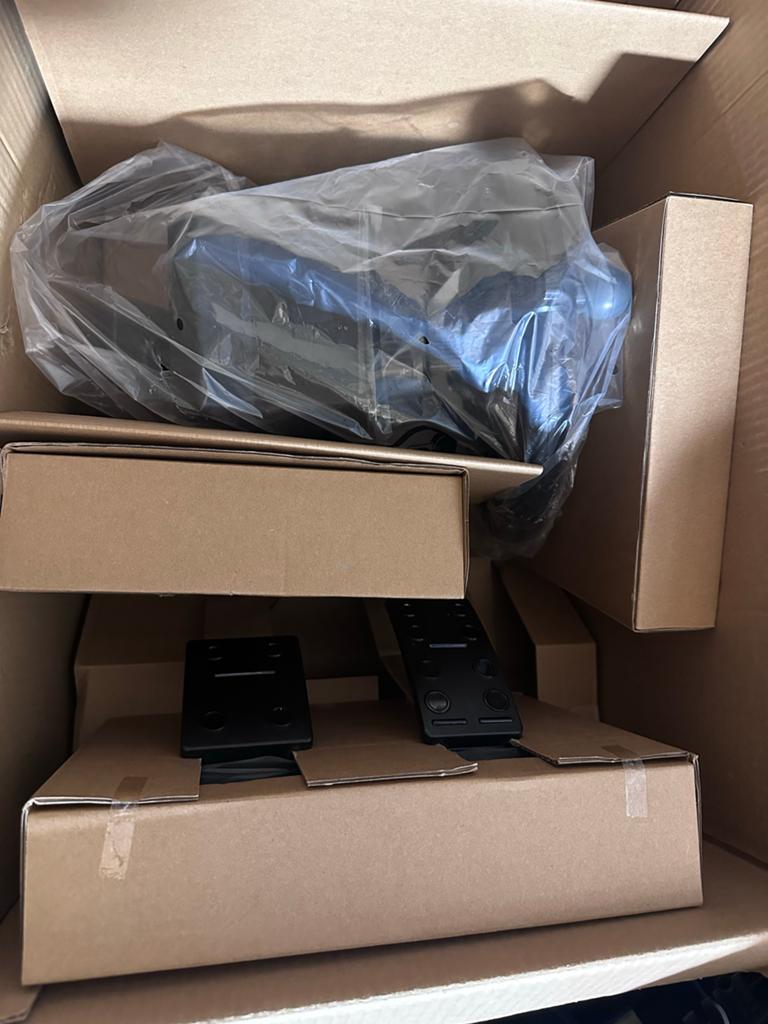 Logitech Heavy Equipment Bundle - Nieuw (zonder control box), ., 1 speler, Nieuw, Ophalen of Verzenden