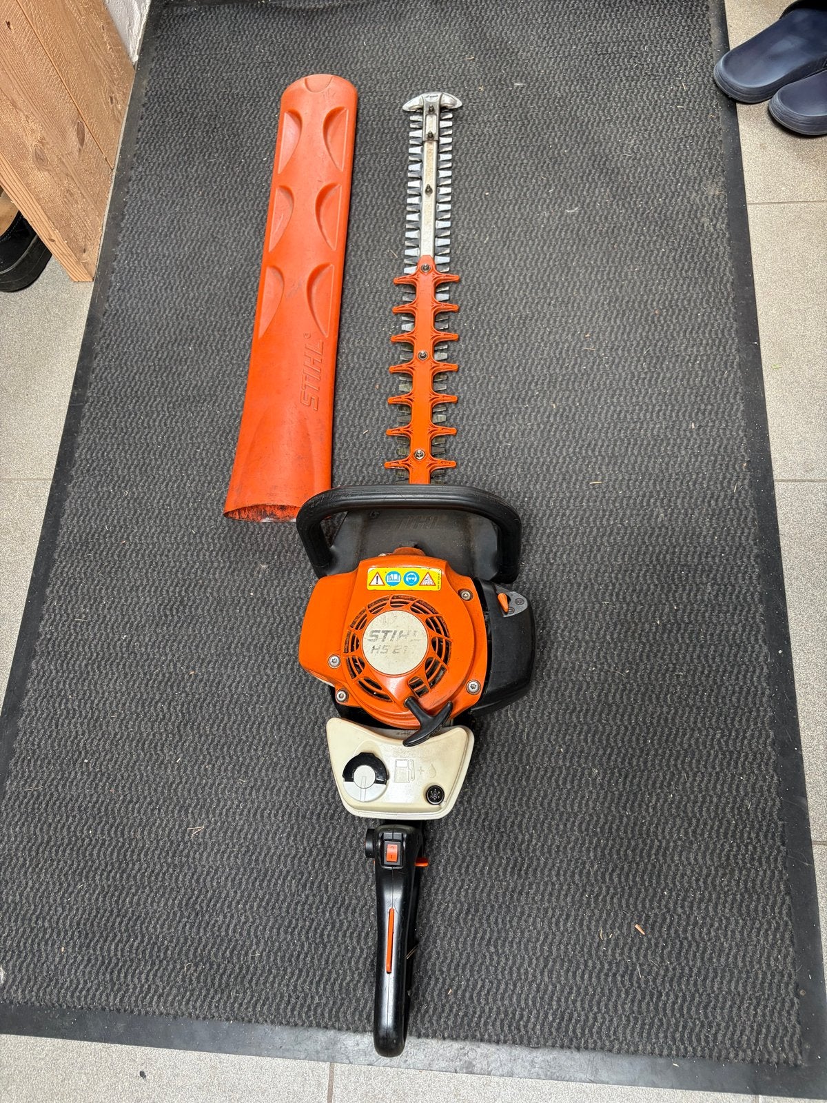 Stihl heggenschaar hs81t 60cm, Ophalen, Gebruikt, Benzine