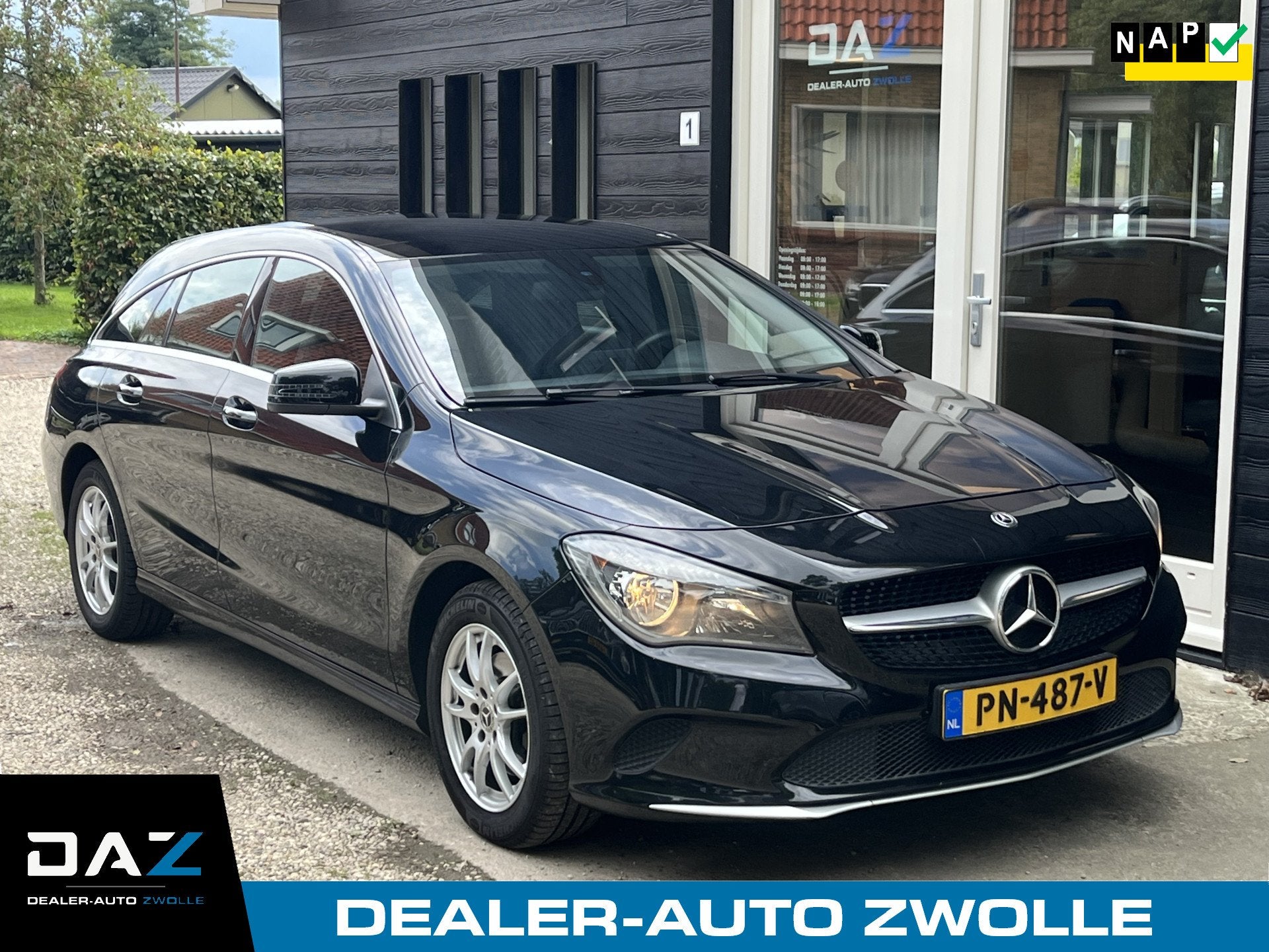 Mercedes-Benz CLA-Klasse Shooting Brake 180 Ecc/Audio/Pdc/Lm, Voorwielaandrijving, Gebruikt, 4 cilinders, 715 kg