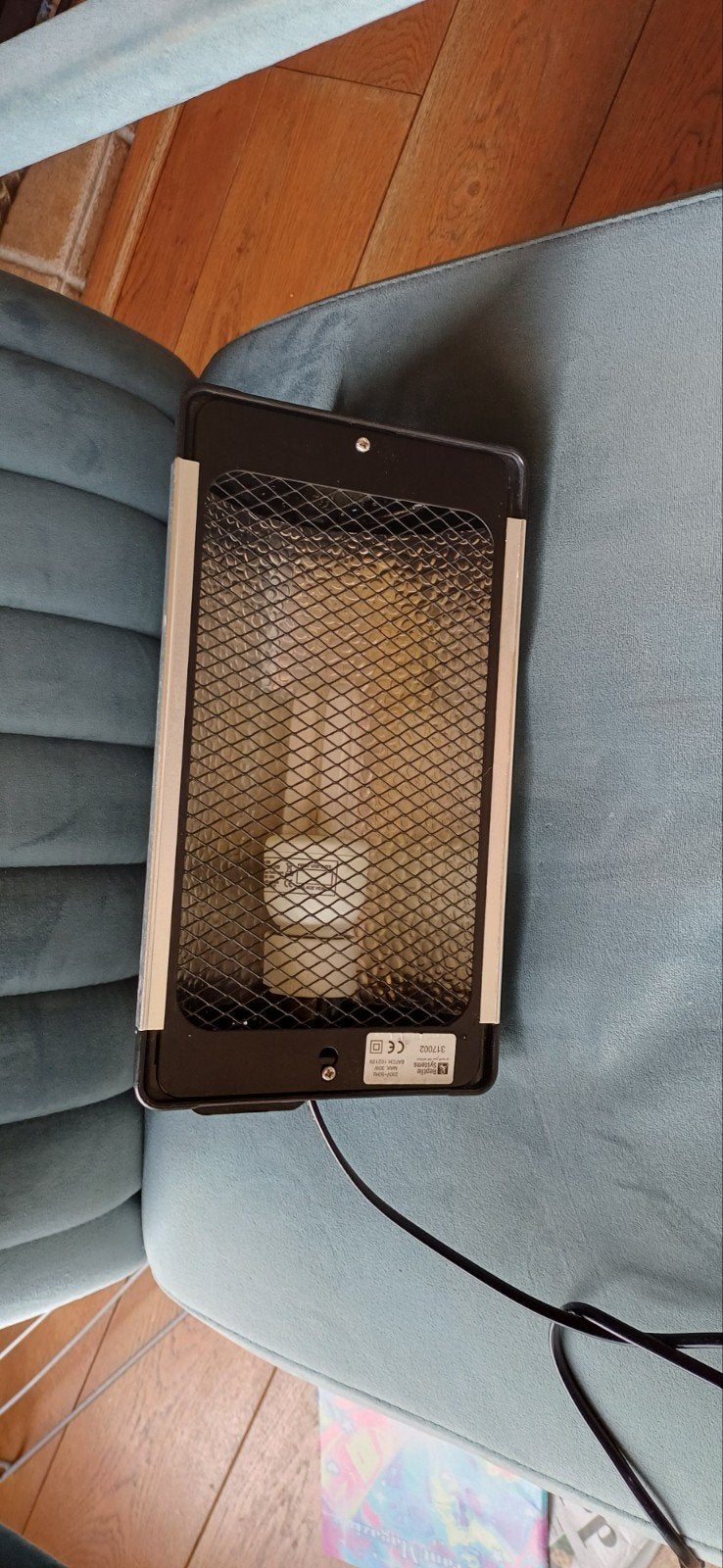 Uv lamp reptielen of vogels nieuw €70, Dieren en Toebehoren, Ophalen of Verzenden, Zo goed als nieuw, Verlichting