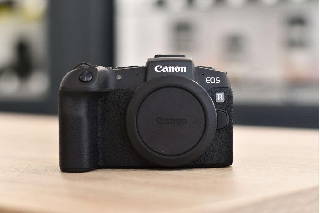 Canon EOS RP (Occasion Zwolle), Audio, Tv en Foto, Fotocamera's Digitaal, Foto-Groep, Gebruikt, Luttekepoortstraat 26 3841 AX Harderwijk