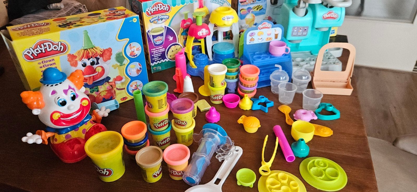 Grote Play-Doh set: Clown, Bakkerij en Kitchen Creations, Ophalen of Verzenden, Gebruikt, Knutselen