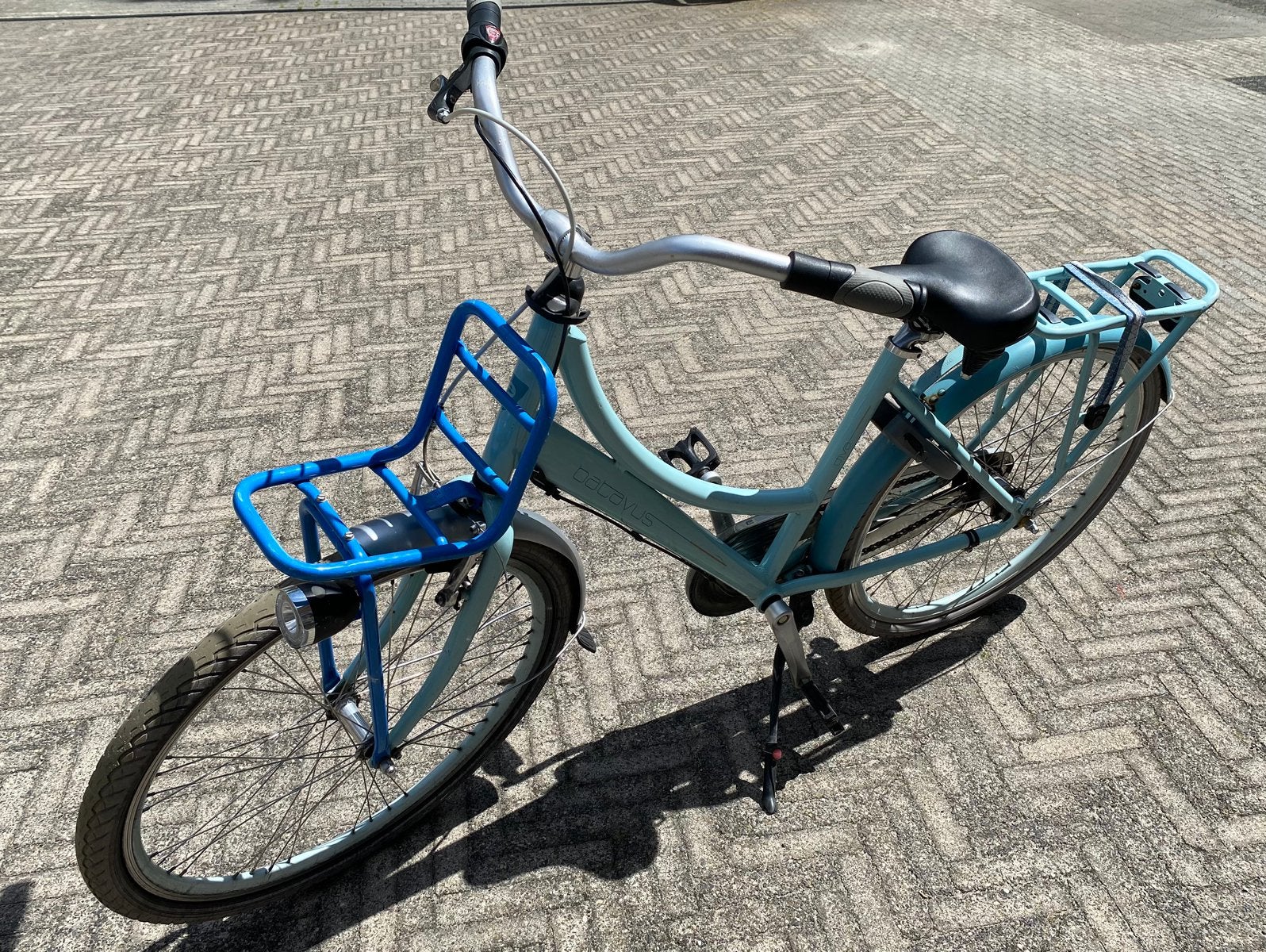 Meisjesfiets 26 inch met voordrager en bagagedrager, Fietsen en Brommers, Fietsen | Dames | Damesfietsen, Ophalen, Terugtraprem