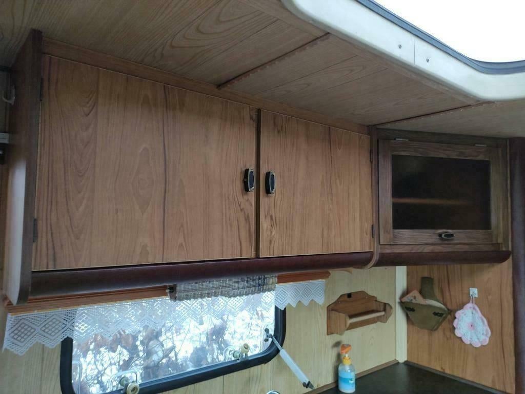 Hymer 650 Camper Klassiek &  Wegenbelastingvrij. Nw APK, Chemisch toilet, Luifel, Treinzit, Particulier