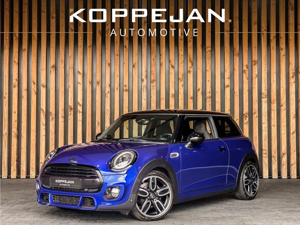 MINI Cooper 136PK Automaat John Cooper Works | HARMAN KARDON, Auto's, Mini, Automatische klimaatregeling, 136 pk, Gebruikt, Alcantara
