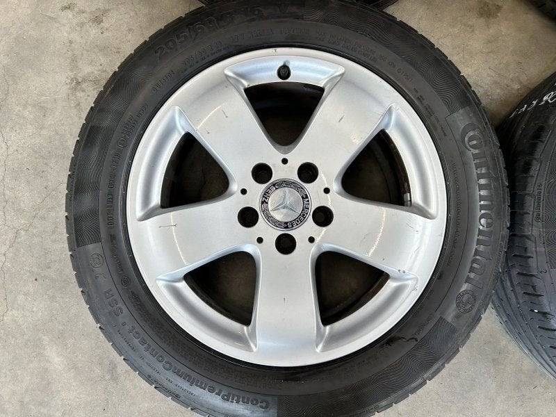 16 inch originele velgen + zomerbanden MB E klasse W212, Auto-onderdelen, Gebruikt, -, Banden en Velgen, -