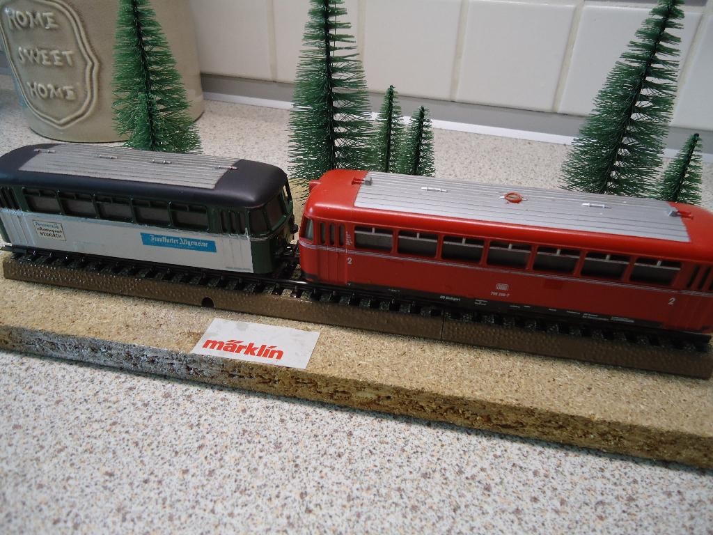 Marklin railbus 4016  en  4018, Hobby en Vrije tijd, Modeltreinen | H0, Ophalen, Wisselstroom, Gebruikt, Locomotief