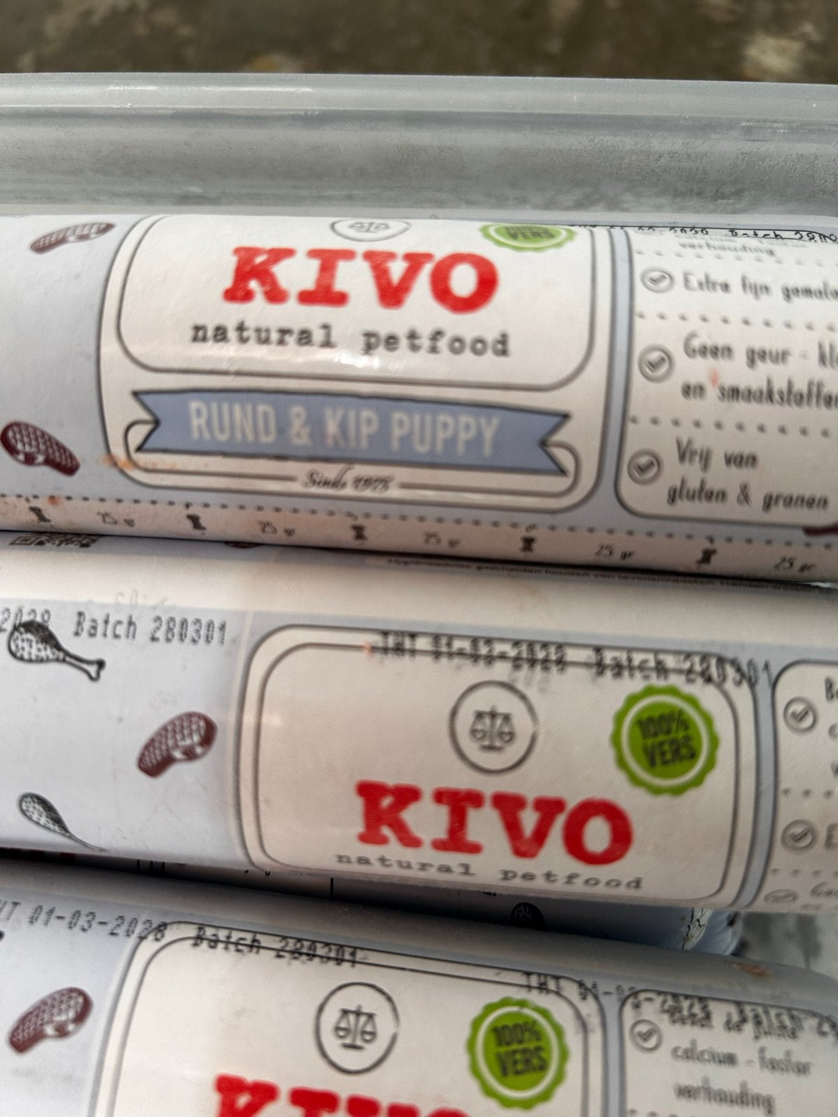 Foto 2 van Kivo vers vlees compleet puppy
