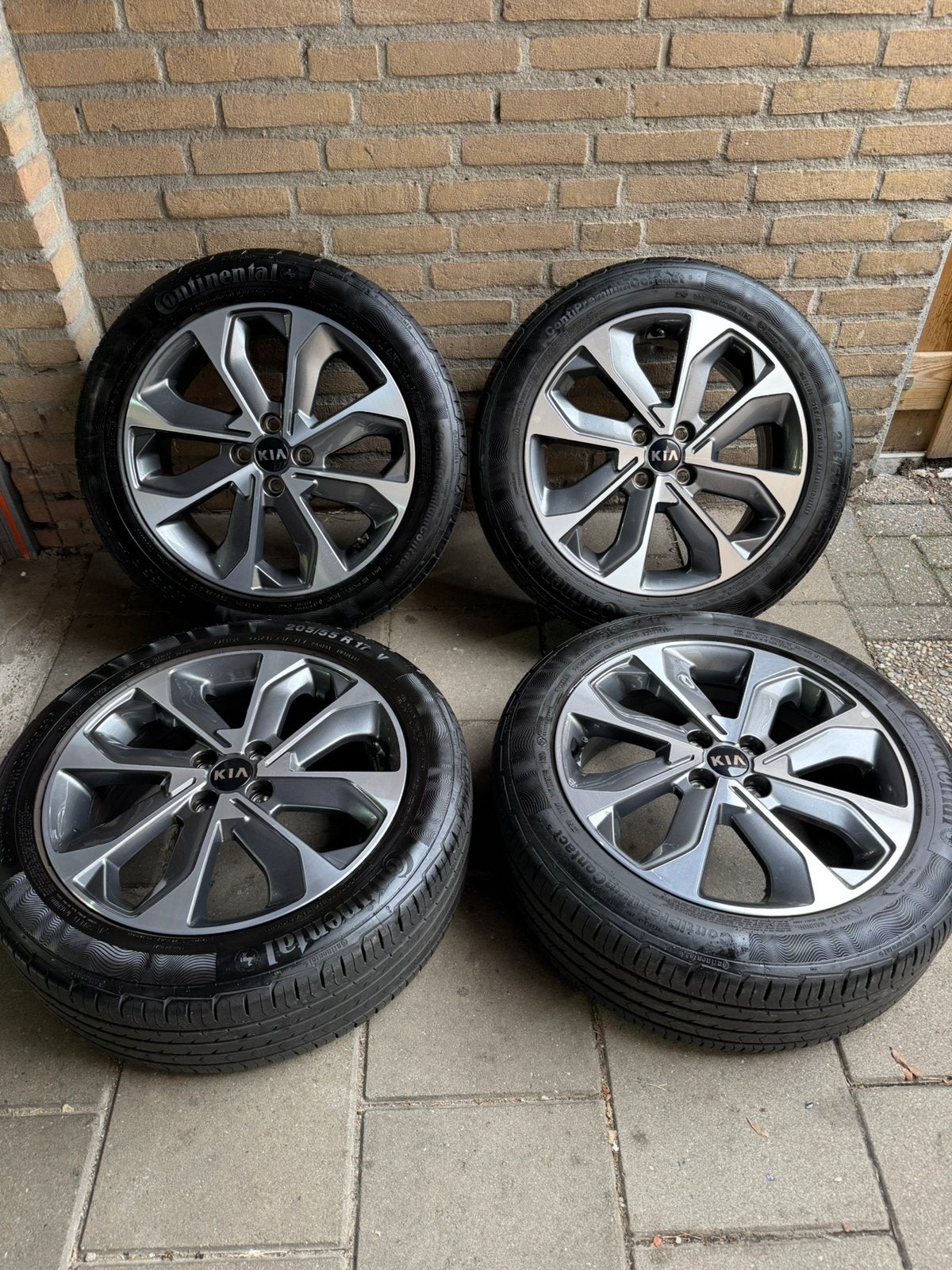 Kia Stonic 17” Velgen, Ophalen, Banden en Velgen, 17 inch, 205 mm