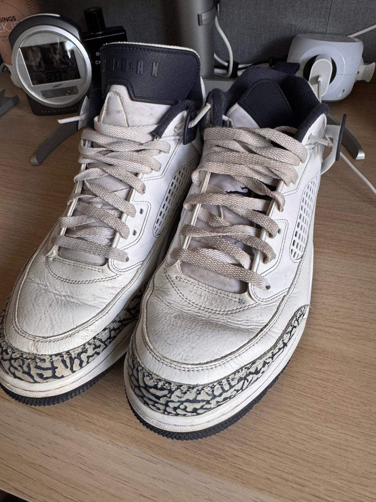 Air Jordan 4 Wit/Blauw maat 47,5, Ophalen, Gedragen, Wit, Sneakers of Gympen