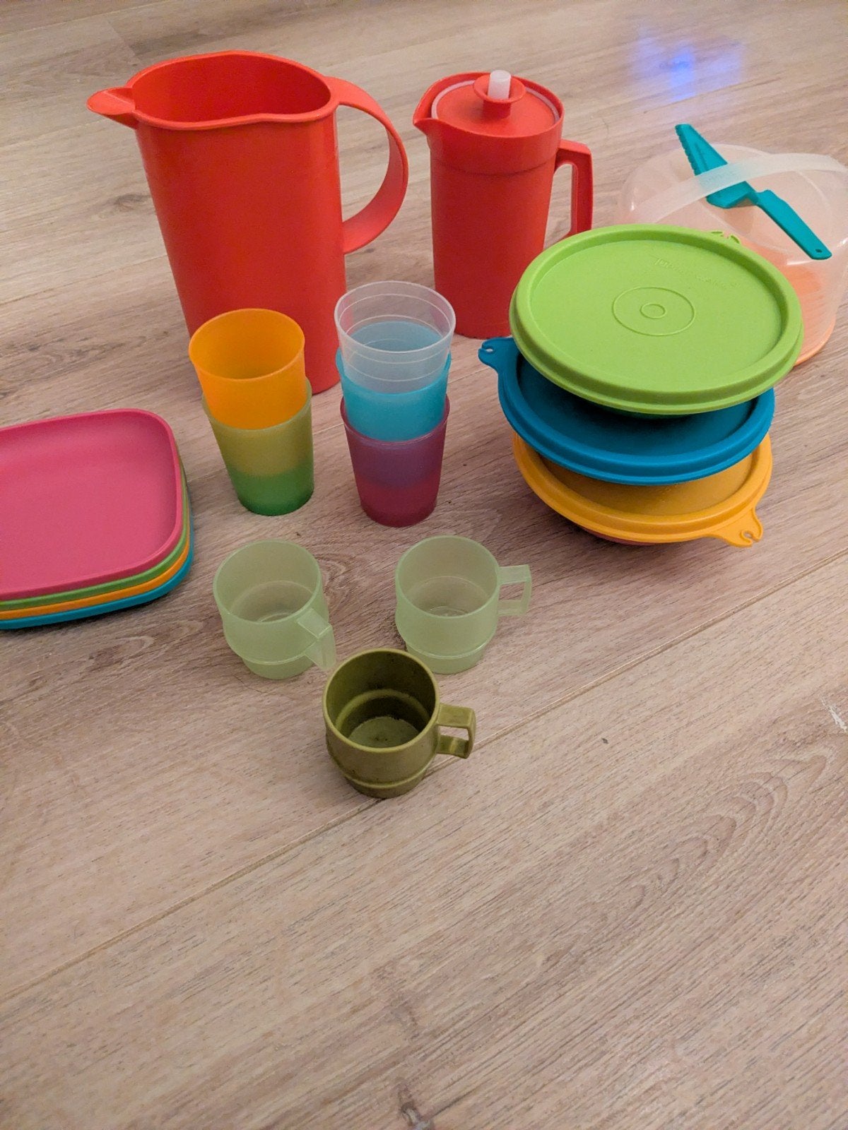 Tupperware set: kannen, bekers, schalen en meer, Ophalen of Verzenden, Gebruikt