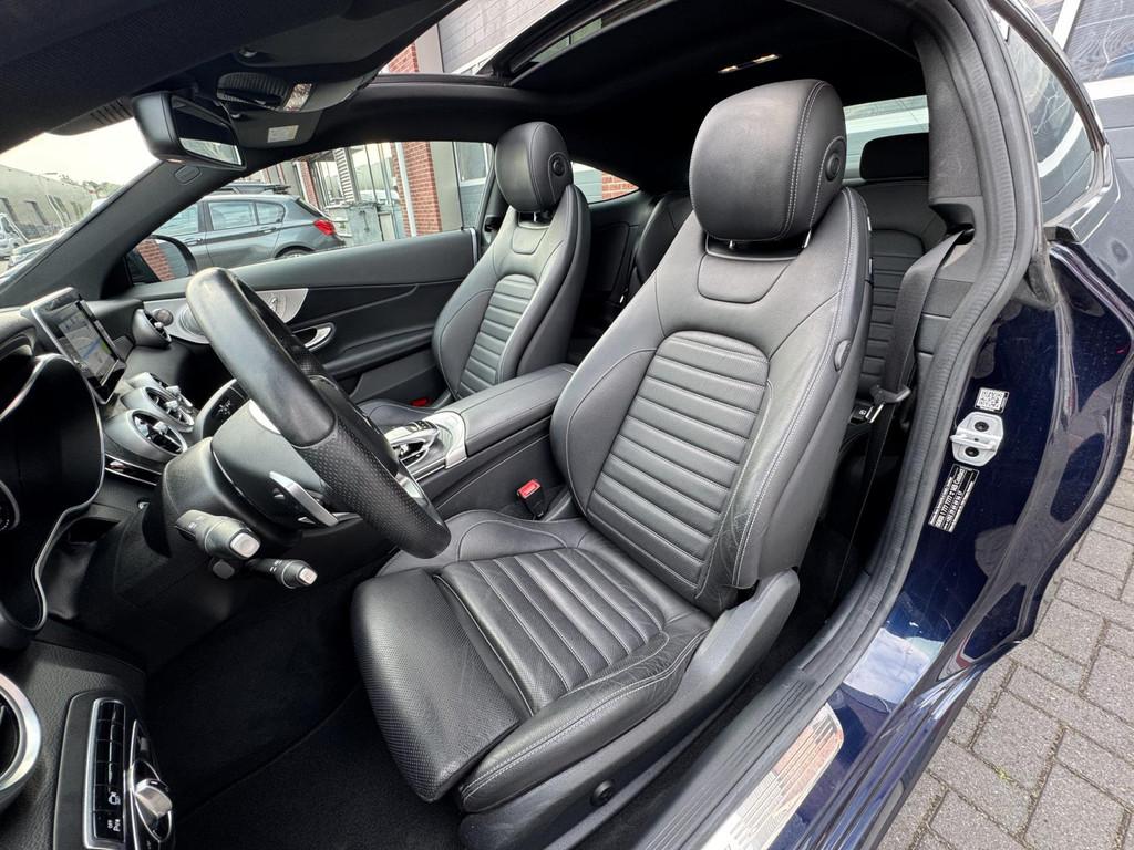 Mercedes-Benz C-klasse Coupé C200 AMG Pano 360cam Burmester, Auto's, Automaat, Achterwielaandrijving, 4 cilinders, Leder