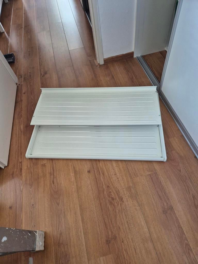 Uittrekbaar schoenenrek voor pax kast ikea 100 x 58, Ophalen, Rechthoekig, 50 tot 75 cm, 200 cm of meer