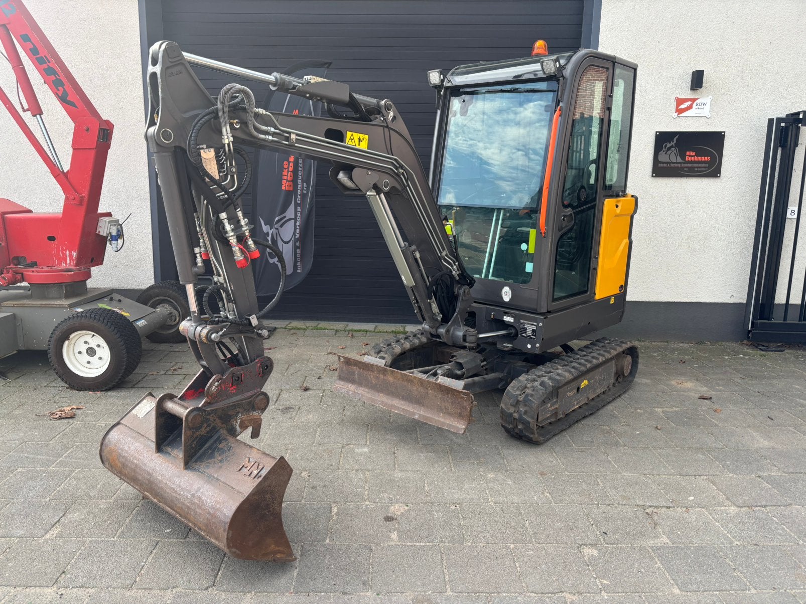 Volvo ec20e minigraver, Ophalen, Graafmachine