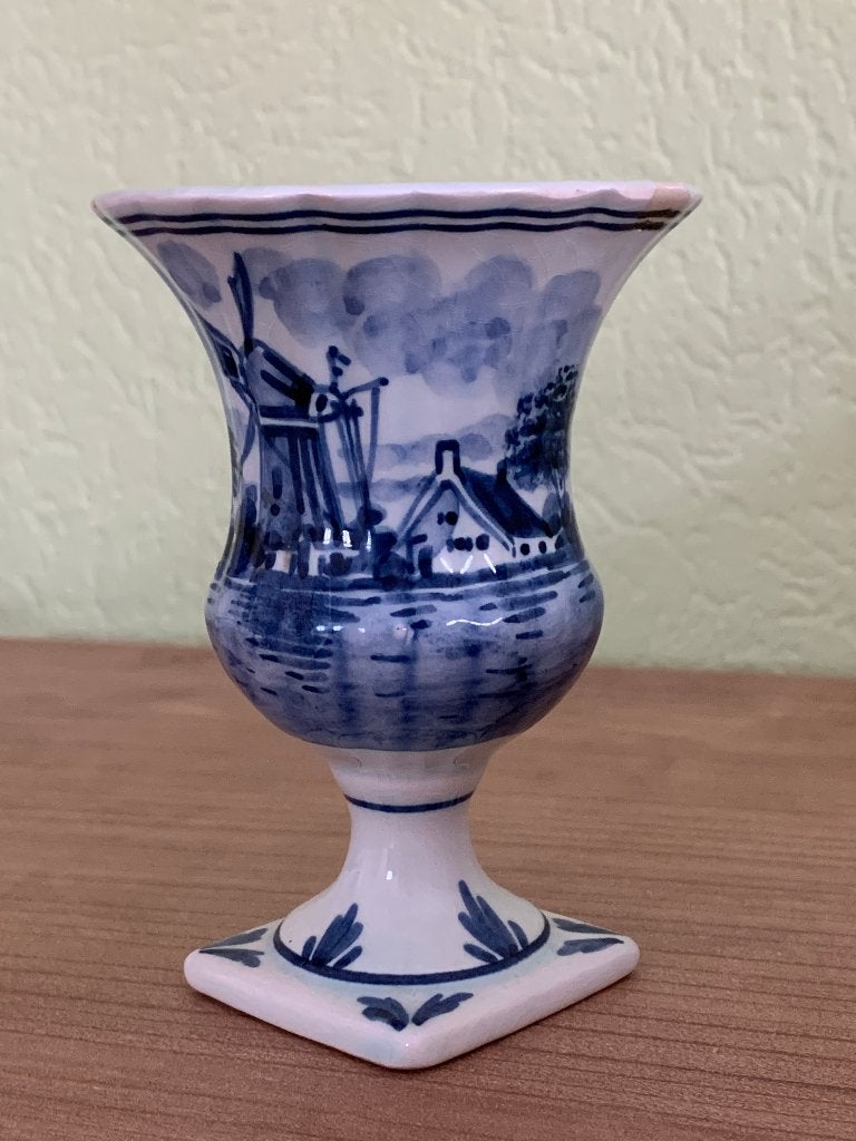 Klein Delfts Blauw vaasje, Ophalen of Verzenden