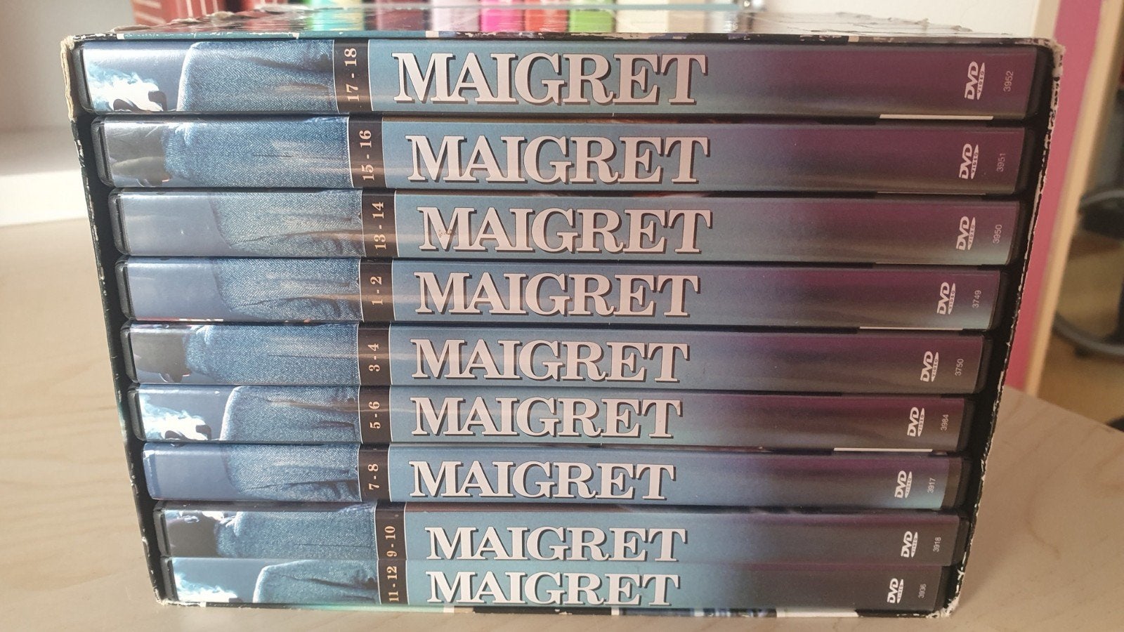 Maigret DVD Boxset - Complete Collectie (9 DVD's) serie 1-3, Gebruikt, Verzenden, Inclusief doosje, Vanaf 12 jaar