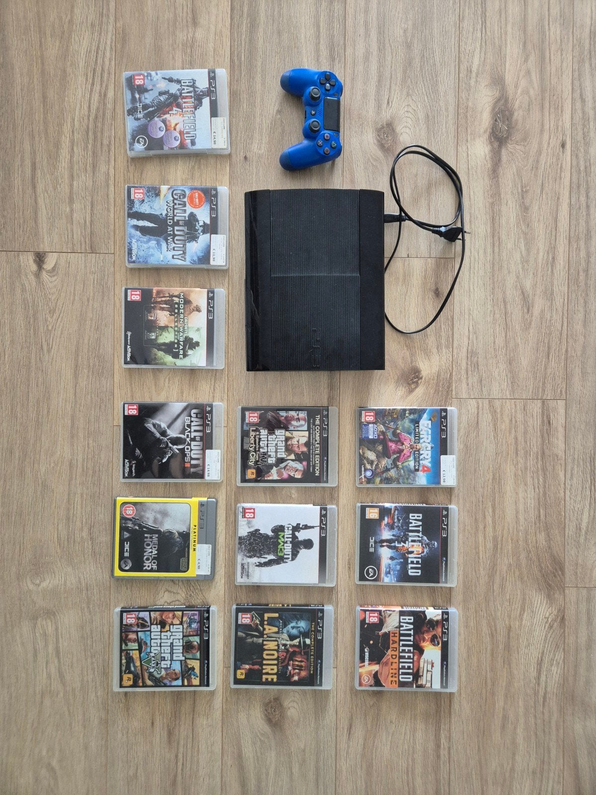 PlayStation 3 met 12 games en controller, Online, Gebruikt, Vanaf 18 jaar, Shooter