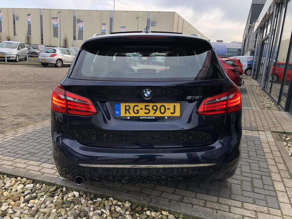 BMW 218i Active Tourer 136PK AUTOM. H.E. : LEER/PANO/HUD NAV, Auto's, 1345 kg, 136 pk, Gebruikt, Euro 6