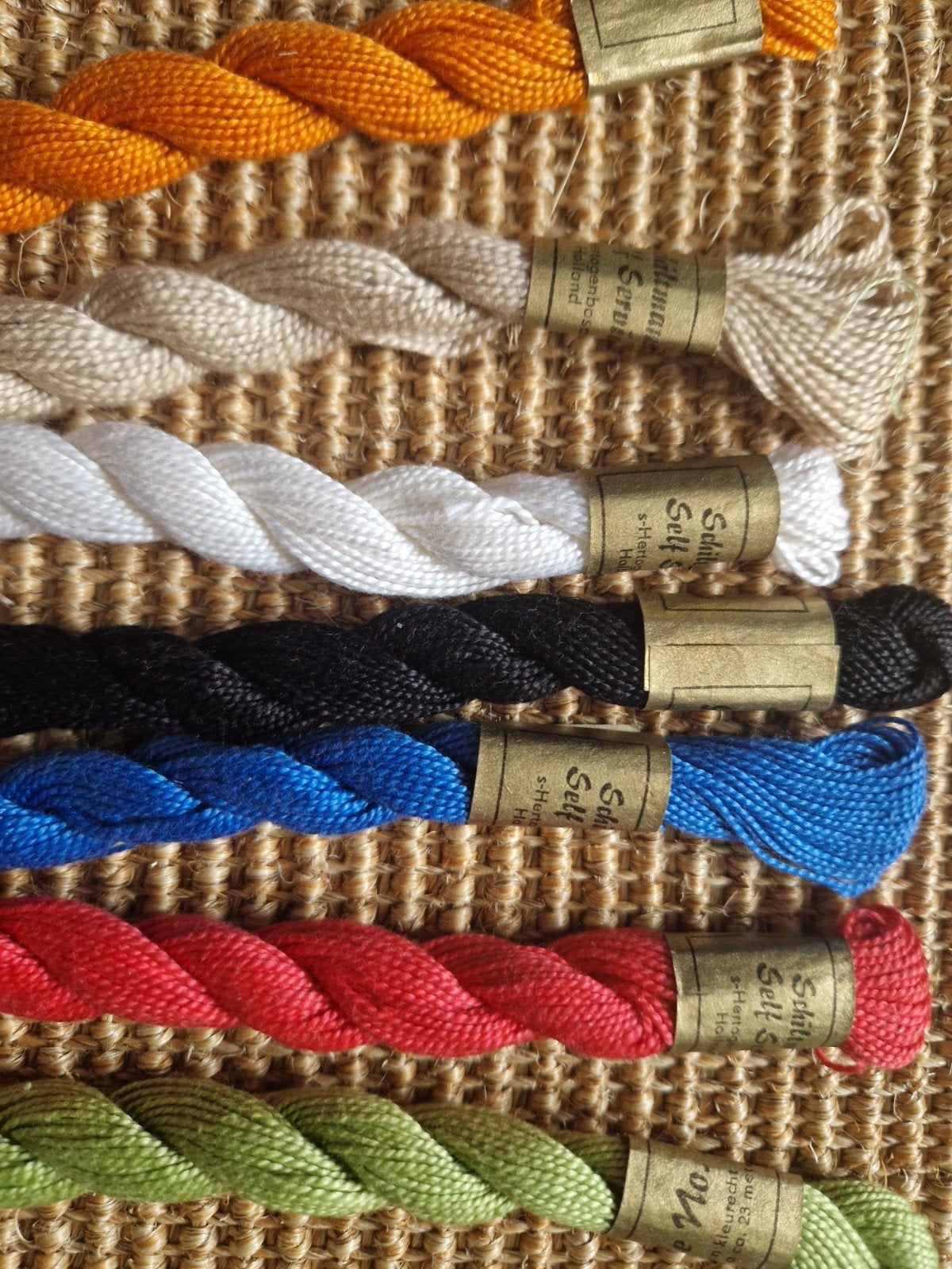 Borduurgaren set - Diverse kleuren, Ophalen of Verzenden, Borduurgaren of Zijde