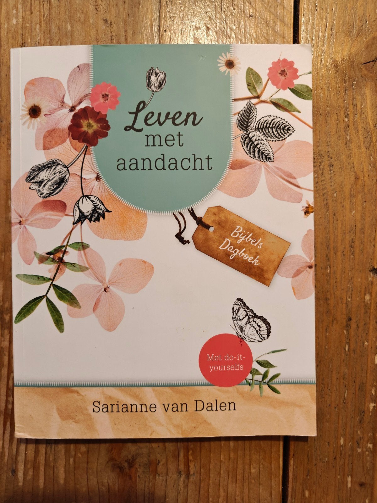 Leven met aandacht. Bijbels dagboek. Verkocht., Ophalen of Verzenden, Zo goed als nieuw